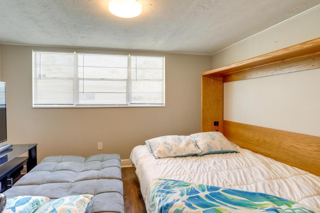 Pet-Friendly Gulfport Home Less Than 2 Mi To Beach St. Petersburg Exterior foto